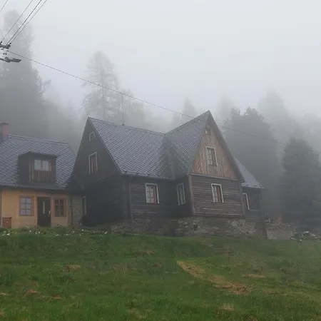 别墅 Zlatorudna